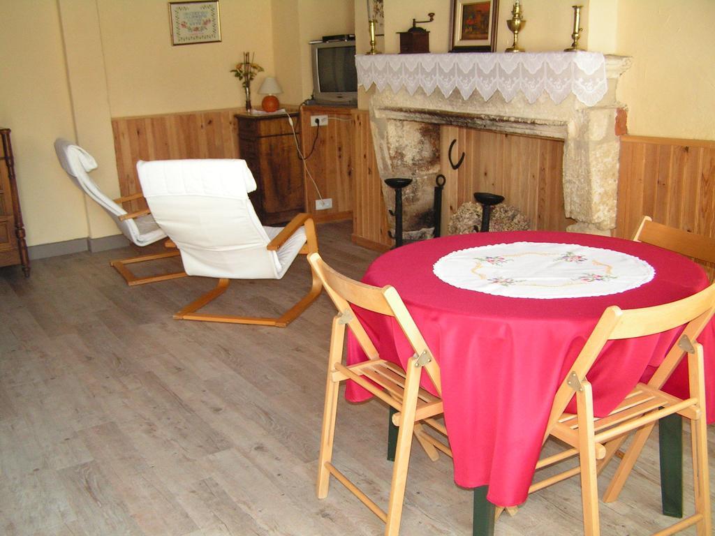 A L'Olivier Bed & Breakfast Montcaret Room photo
